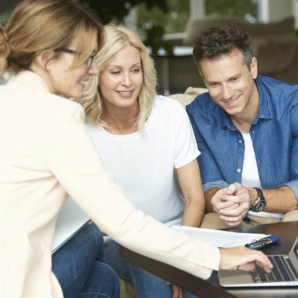 Financial-Services-600x600 Financial-Services-600x600
